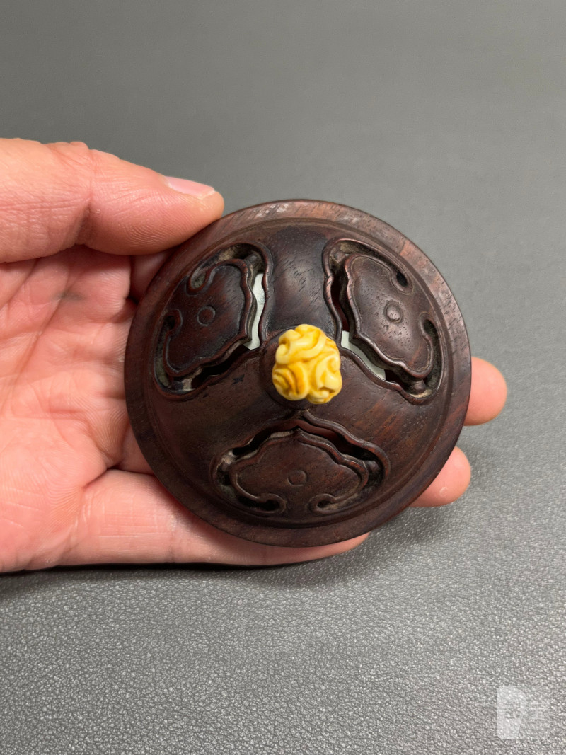 明崇祯  青花花卉纹香筒（带木盖） - 图14